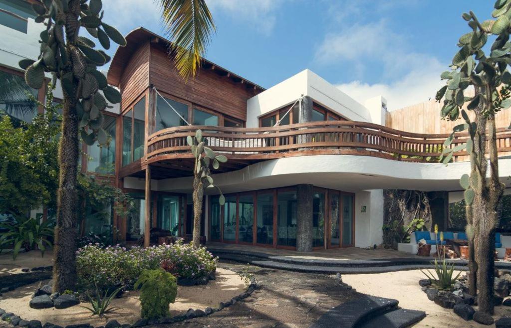 Hotel Villa Escalesia Galapagos Puerto Ayora  Dış mekan fotoğraf